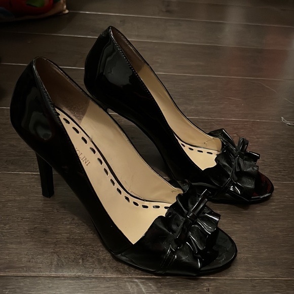 Enzo Angiolini black patten leather peep toe heel size 8 - Picture 2 of 6